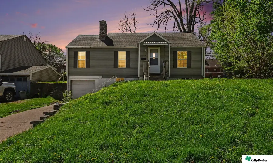 2777 Martin Avenue, Omaha, NE 68112 - #2
