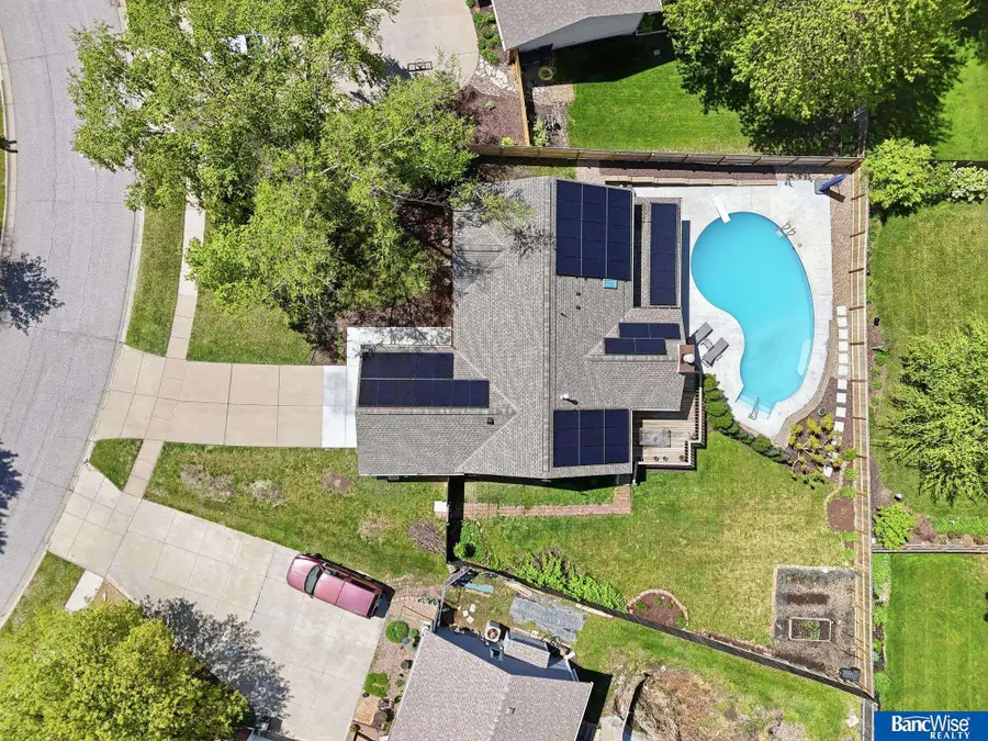 7232 Twin Oaks Road, Lincoln, NE 68516 - #2