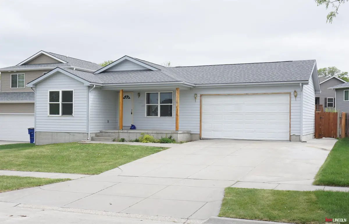 4129 W Thatcher Circle, Lincoln, NE 68528 - #1