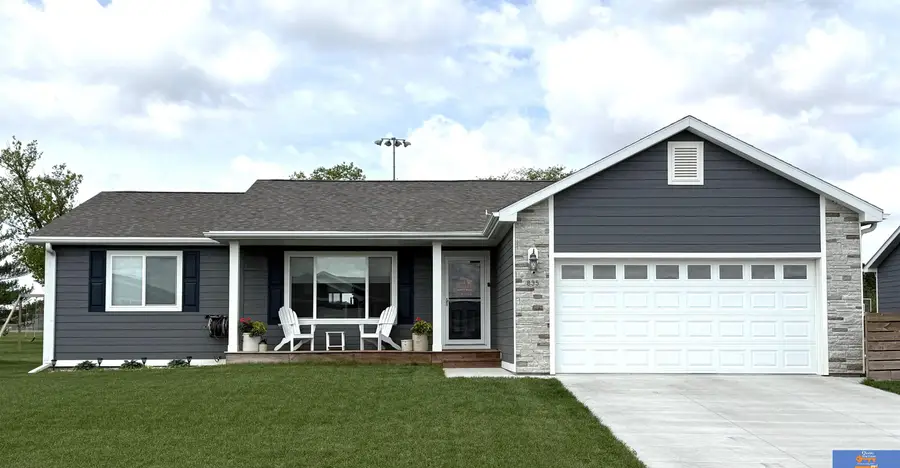 835 N 26th Street, Beatrice, NE 68310 - #3