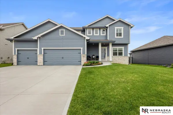 5307 Helwig Avenue, Papillion, NE 68133