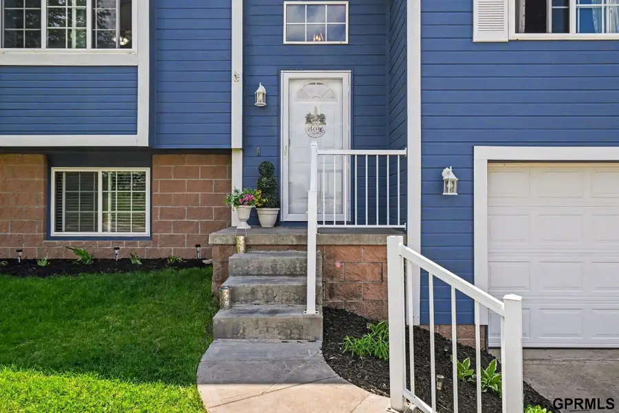 18951 Y Street, Omaha, NE 68135 - #3