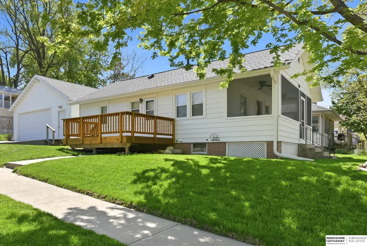 1201 S 44 Street, Omaha, NE 68105 - #1