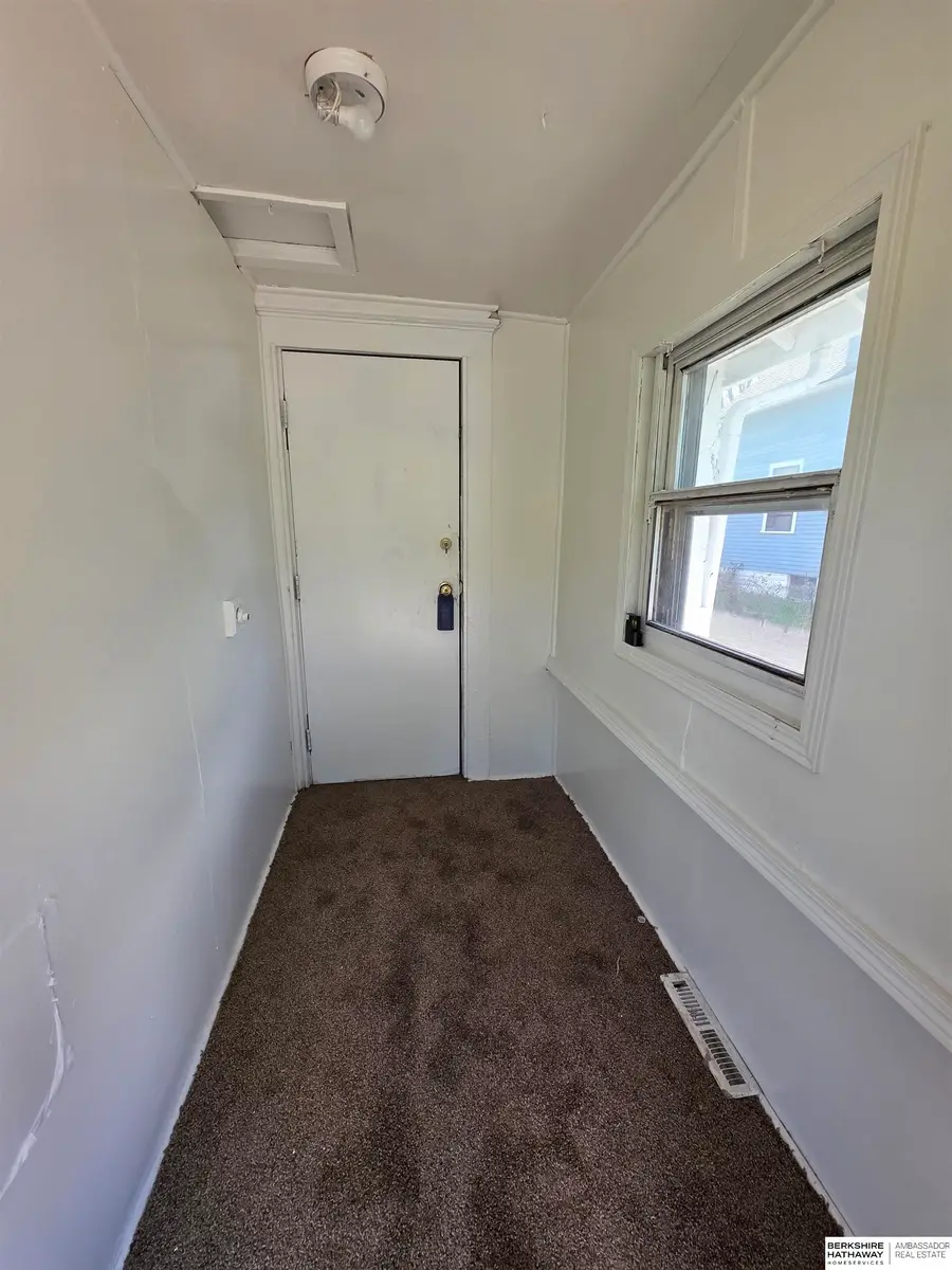 4717 N 18th Street, Omaha, NE 68110 - #3