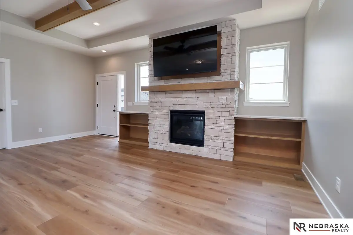 7755 Aero Circle, Lincoln, NE 68516 - #1