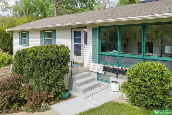 1145 S 97 Street, Omaha, NE 68124