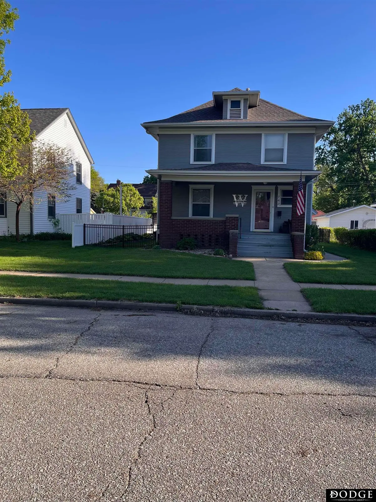 742 E 4th Street, Fremont, NE 68025 - #1
