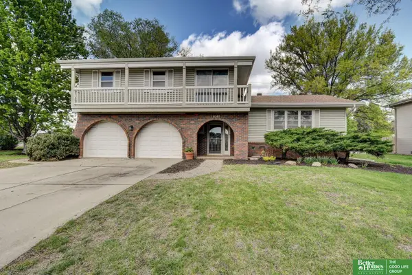 14048 Pierce Street, Omaha, NE 68144