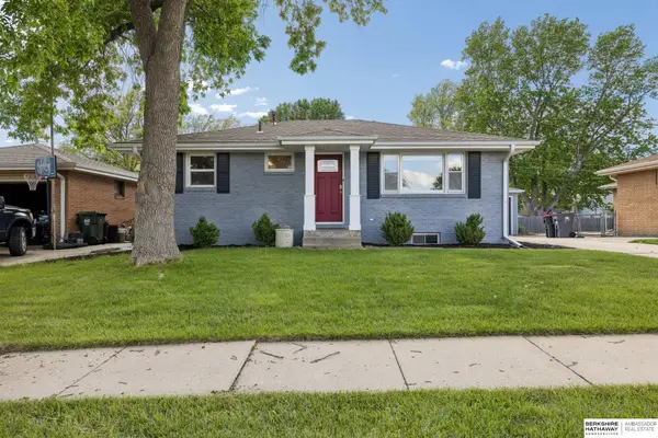 1617 Hays Drive, Lincoln, NE 68505