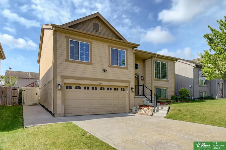 9113 Black Street, Omaha, NE 68122 - #2