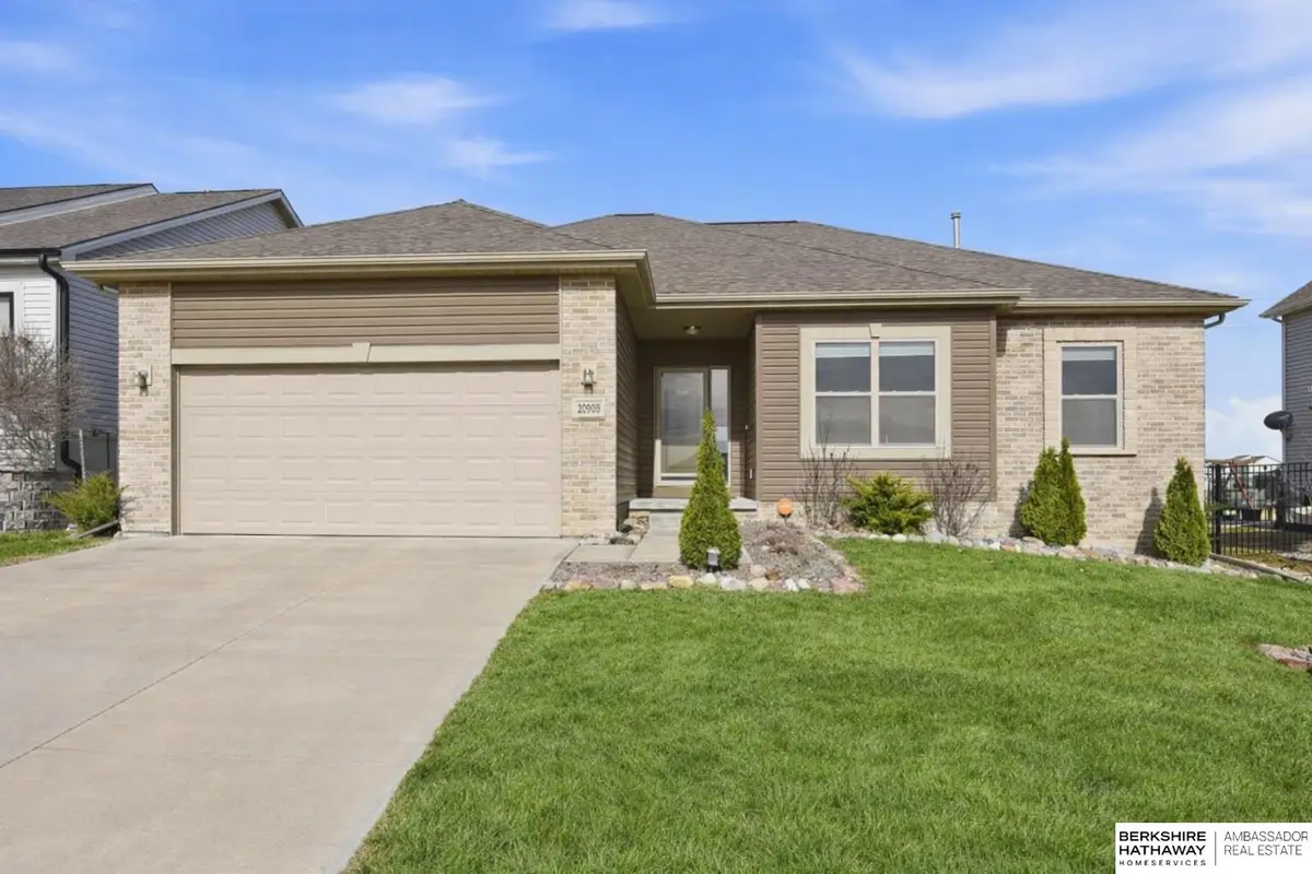 20908 Camden Avenue, Elkhorn, NE 68022 - #1