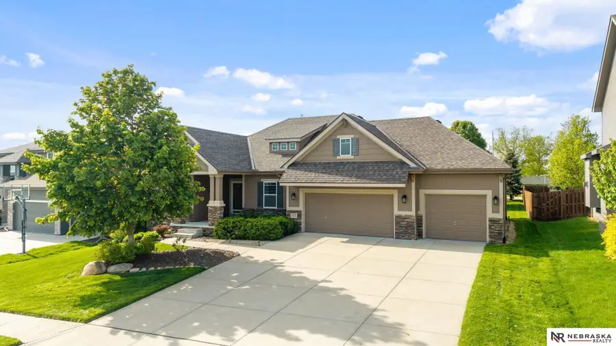20003 Polk Street, Omaha, NE 68135 - #2