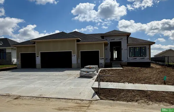 5701 N 197th Street, Elkhorn, NE 68022