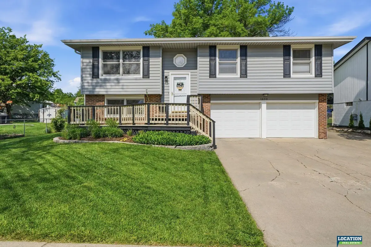 1809 SW 16th Street, Lincoln, NE 68522 - #1
