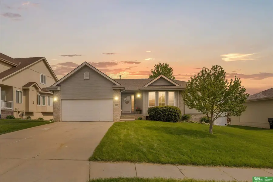21119 Schofield Drive, Gretna, NE 68028 - #2