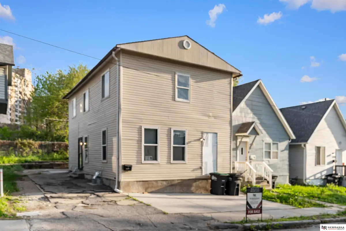 2707 Howard Street, Omaha, NE 68105 - #1
