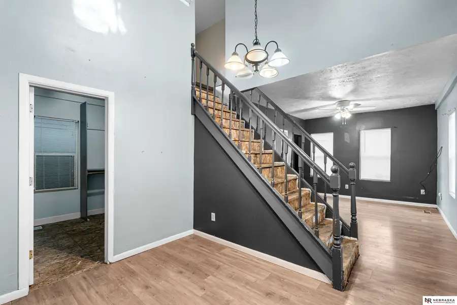 2707 Howard Street, Omaha, NE 68105 - #2