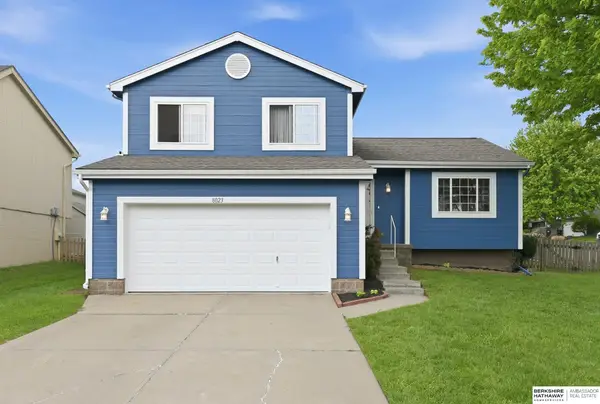 8023 Howell Street, Omaha, NE 68122