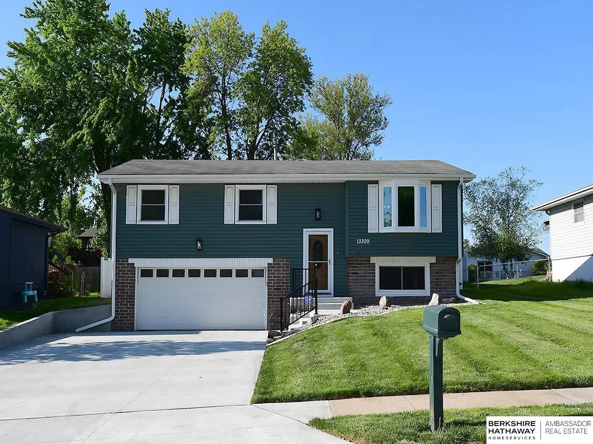 13309 Grissom Street, Papillion, NE 68138 - #1