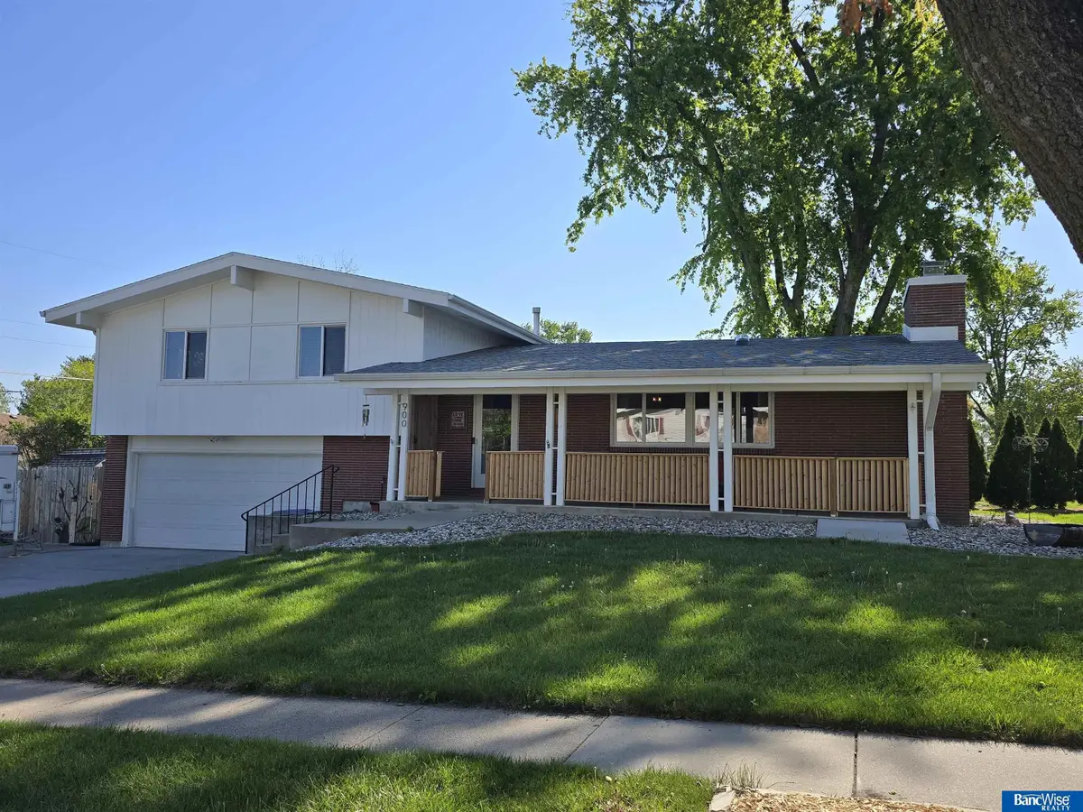 900 N 81 Street, Lincoln, NE 68505 - #1