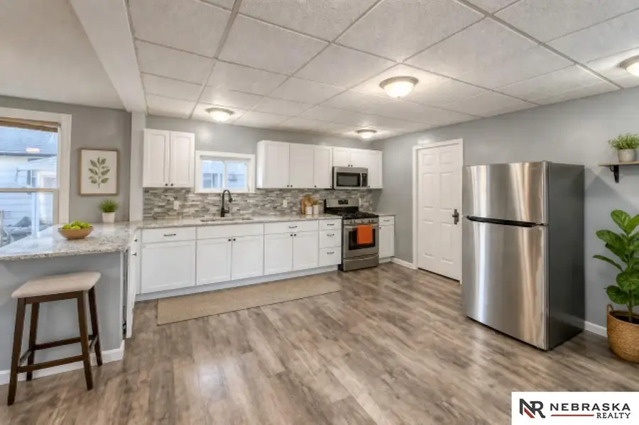 1806 Ave C, Council Bluffs, IA 51501 - #3