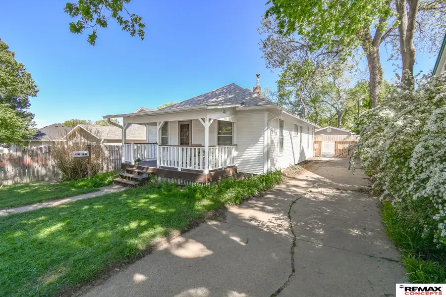 1444 Dakota Street, Lincoln, NE 68502 - #3