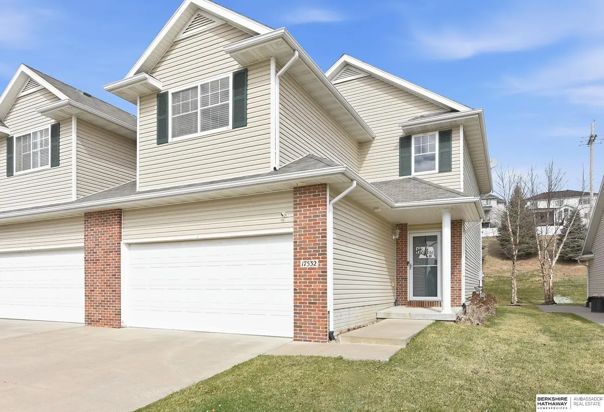 17532 Parker Plaza, Omaha, NE 68118 - #1