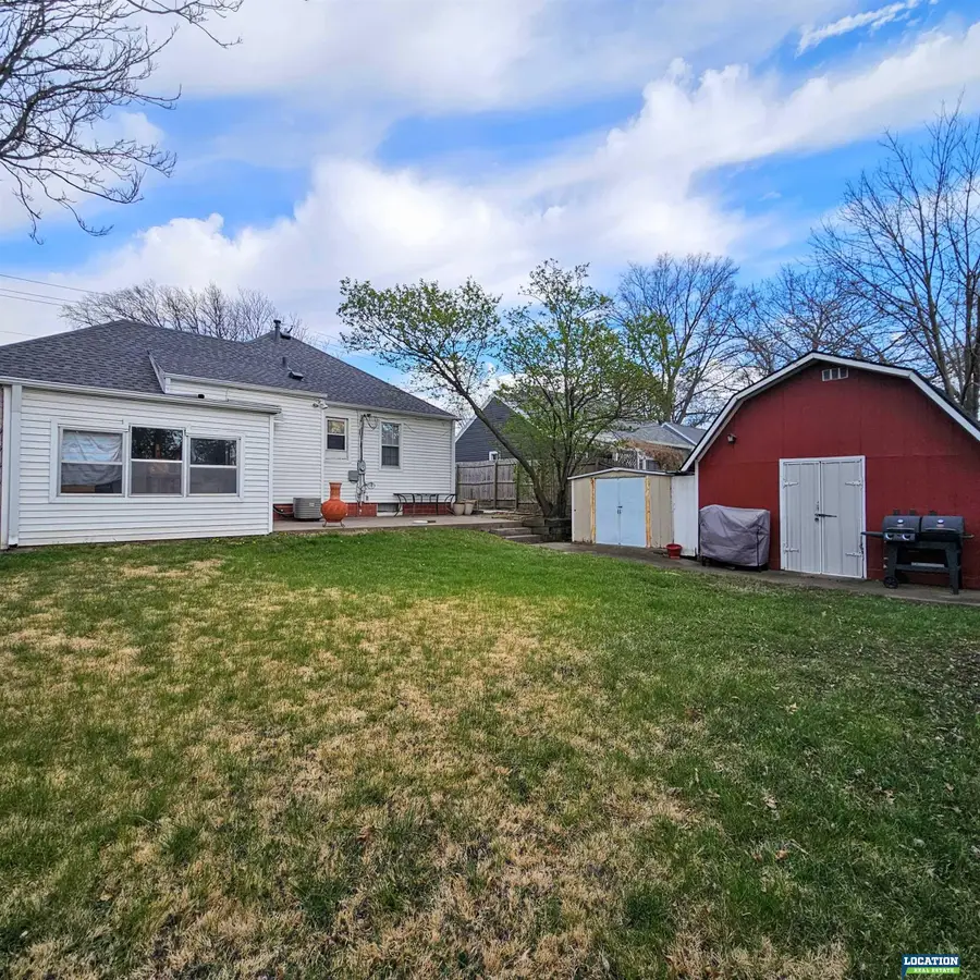 725 S 44th Street, Lincoln, NE 68510 - #3