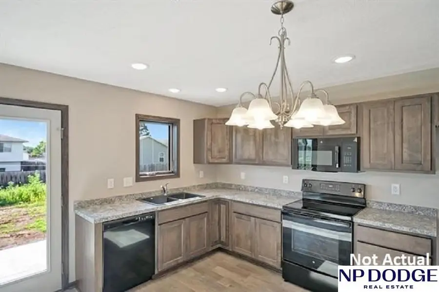 2425 NW 58th Street, Lincoln, NE 68524 - #3