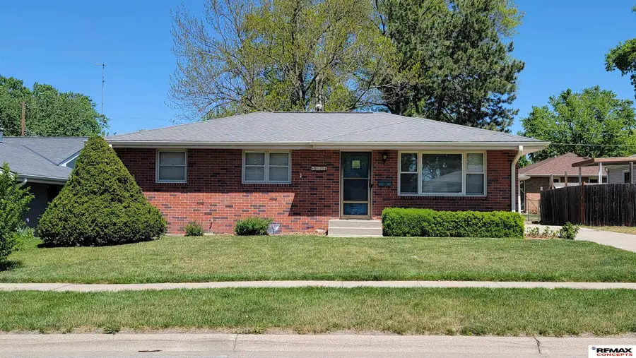 5020 Claire Avenue, Lincoln, NE 68516 - #2