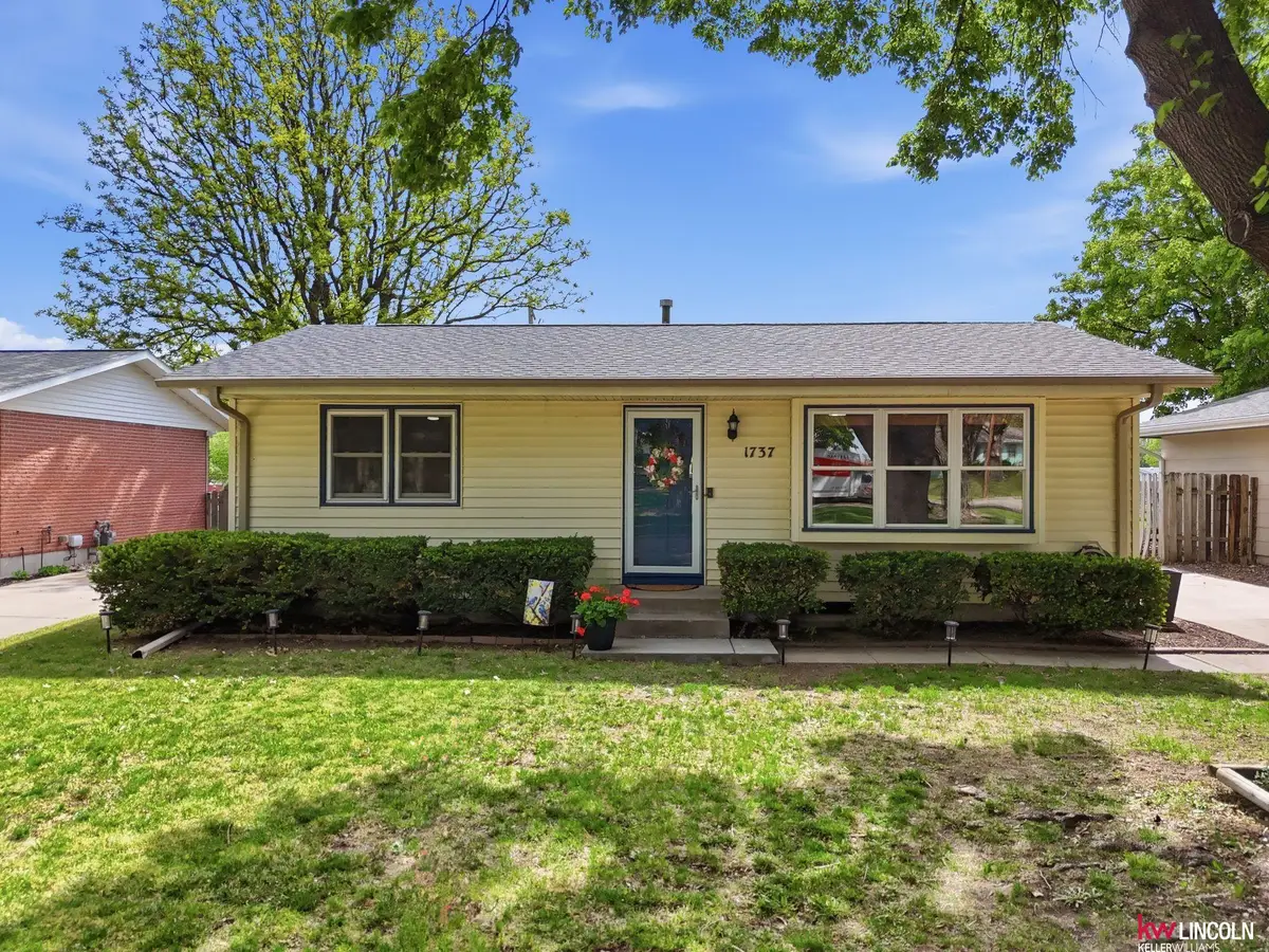 1737 Deweese Drive, Lincoln, NE 68504 - #1