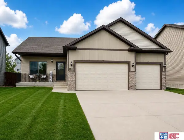 1631 Torreys Drive, Lincoln, NE 68521
