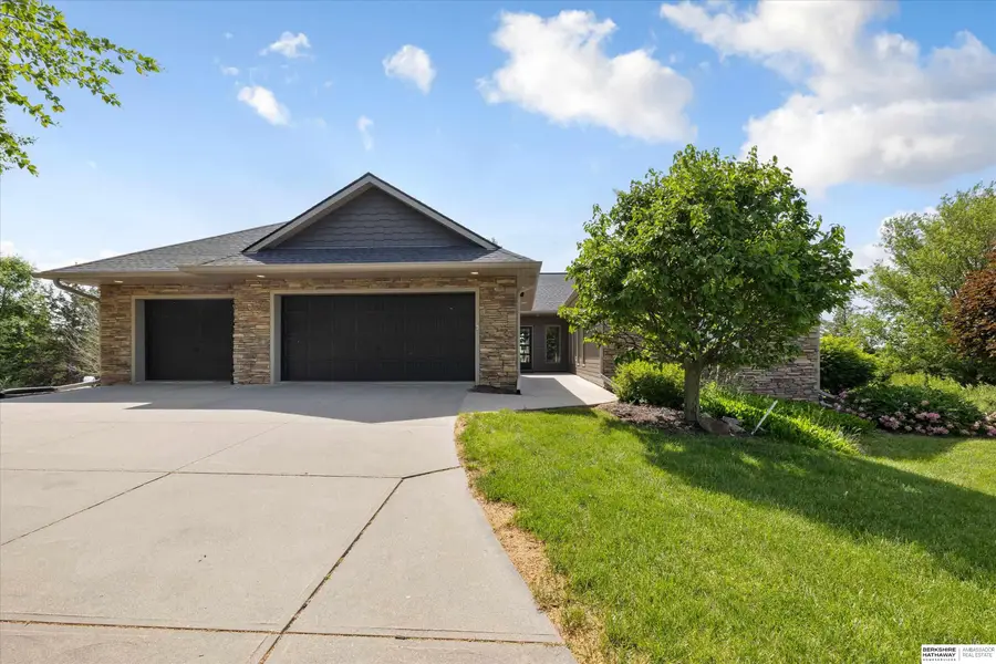 853 Skyline Drive, Blair, NE 68008 - #2