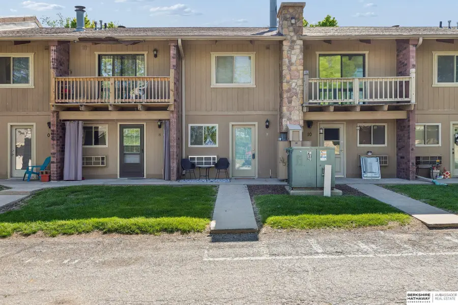 8941 Miami Street #9, Omaha, NE 68134 - #2