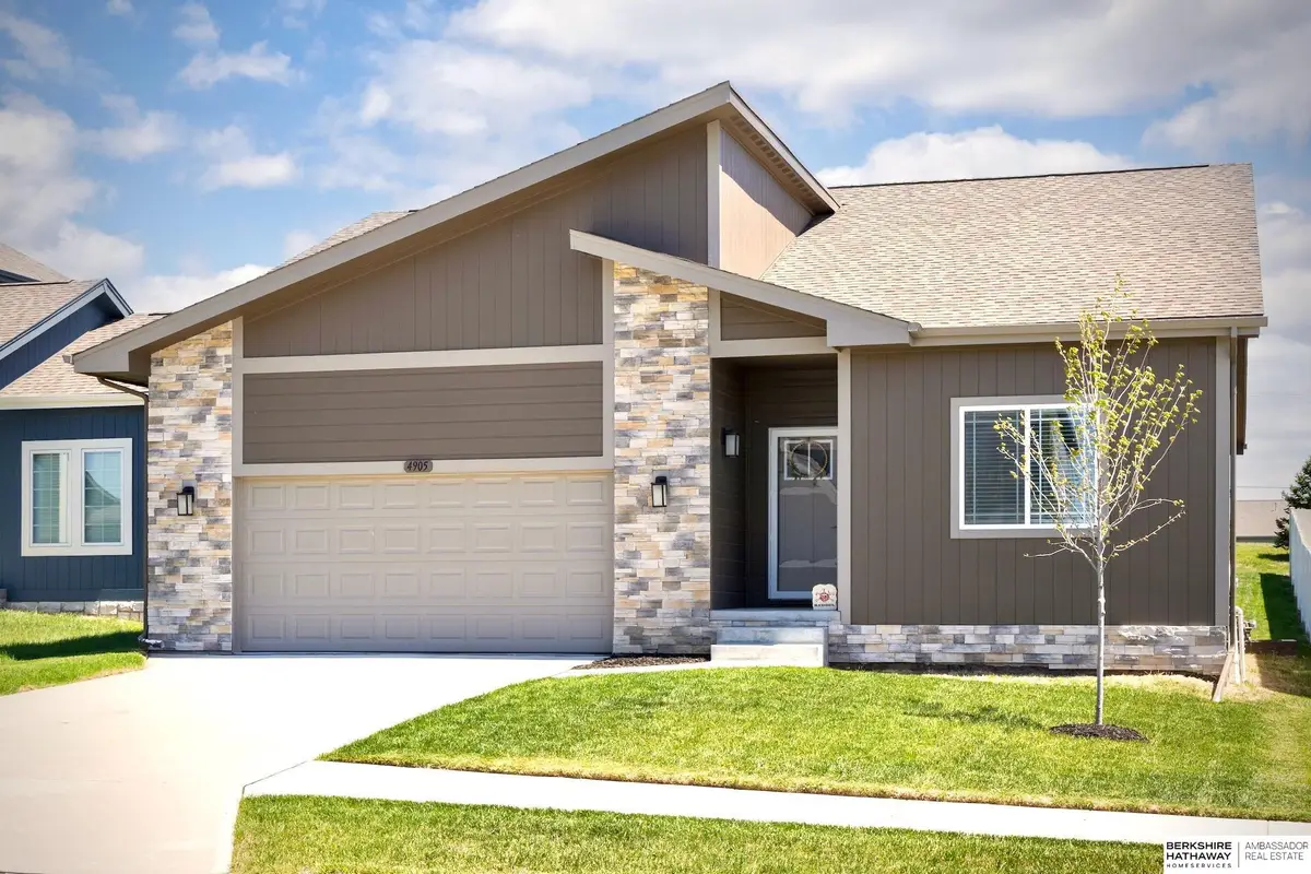 4905 N 180th Avenue, Elkhorn, NE 68022 - #1
