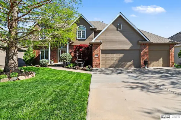 18422 Ontario Street, Omaha, NE 68130
