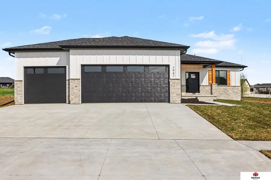 7942 Ponce Drive, Lincoln, NE 68516 - #3