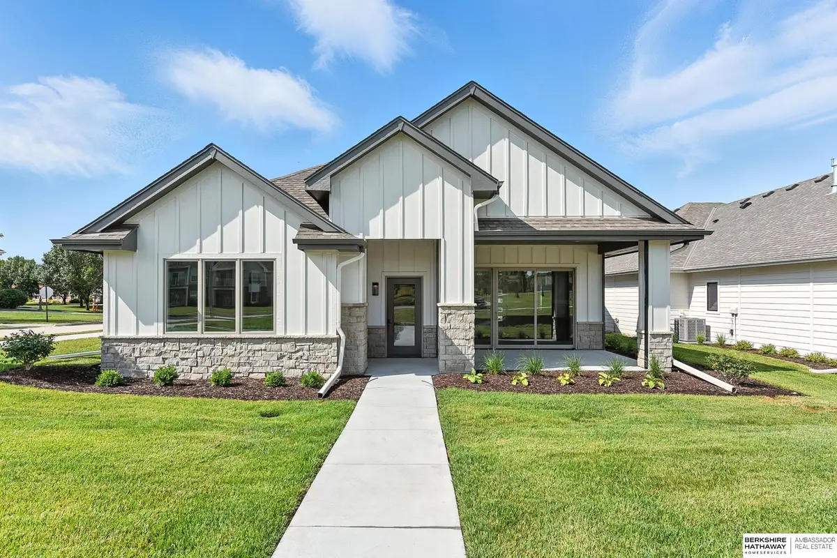 17507 Marinda Plaza, Omaha, NE 68130 - #1