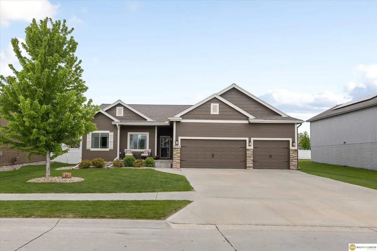 1925 Canyon Street, Bellevue, NE 68123 - #1