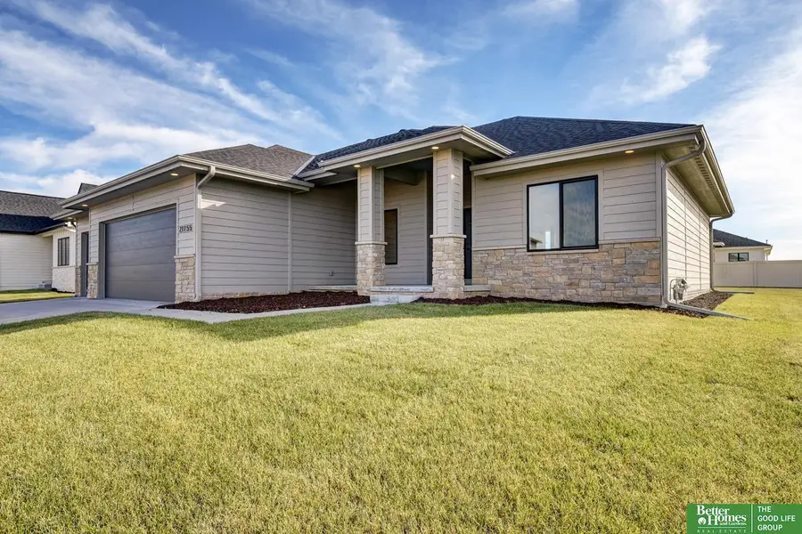 21155 Hartman Avenue, Elkhorn, NE 68022 - #2