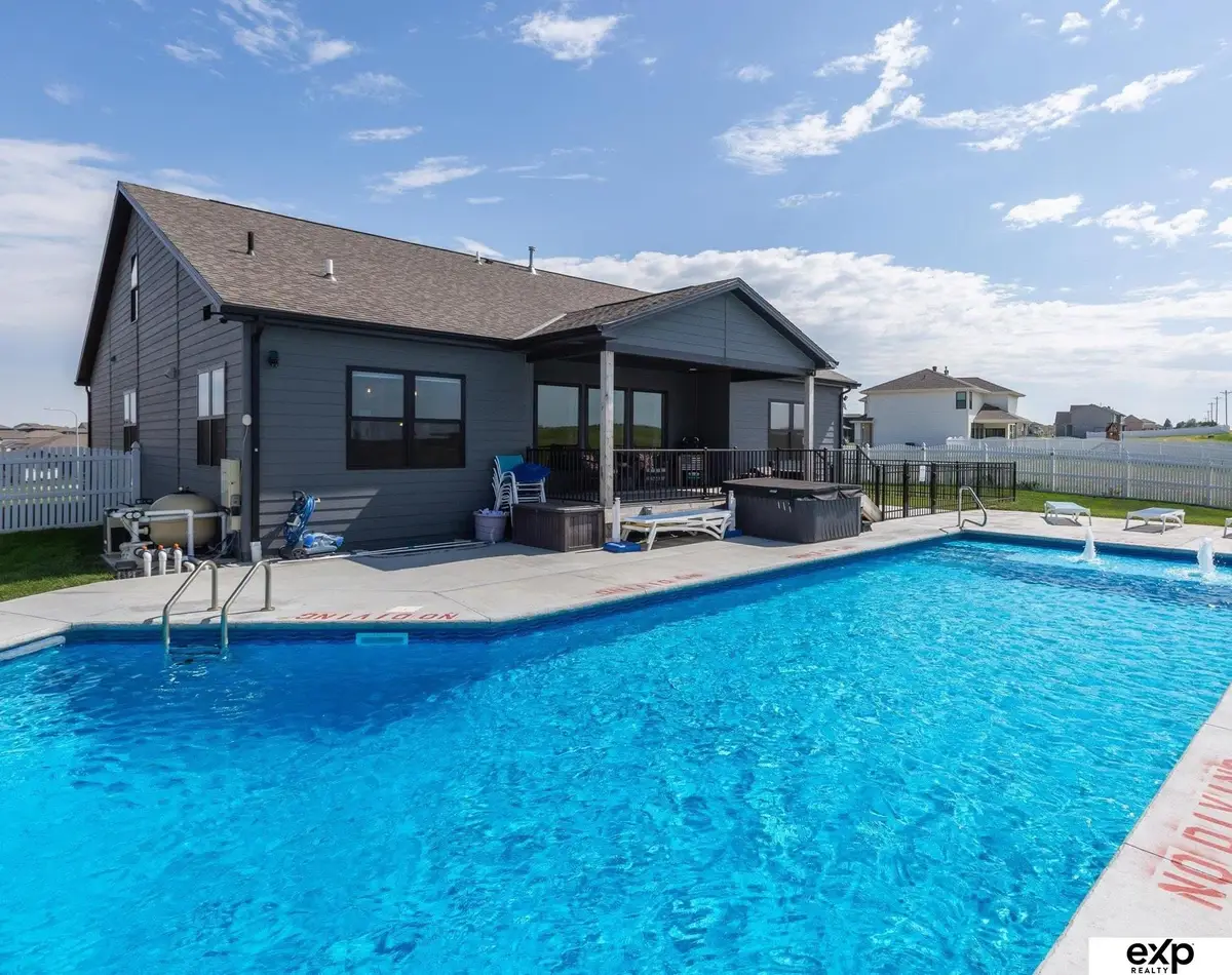 10002 S 191 Avenue, Melia Forest City, NE 68136 - #1