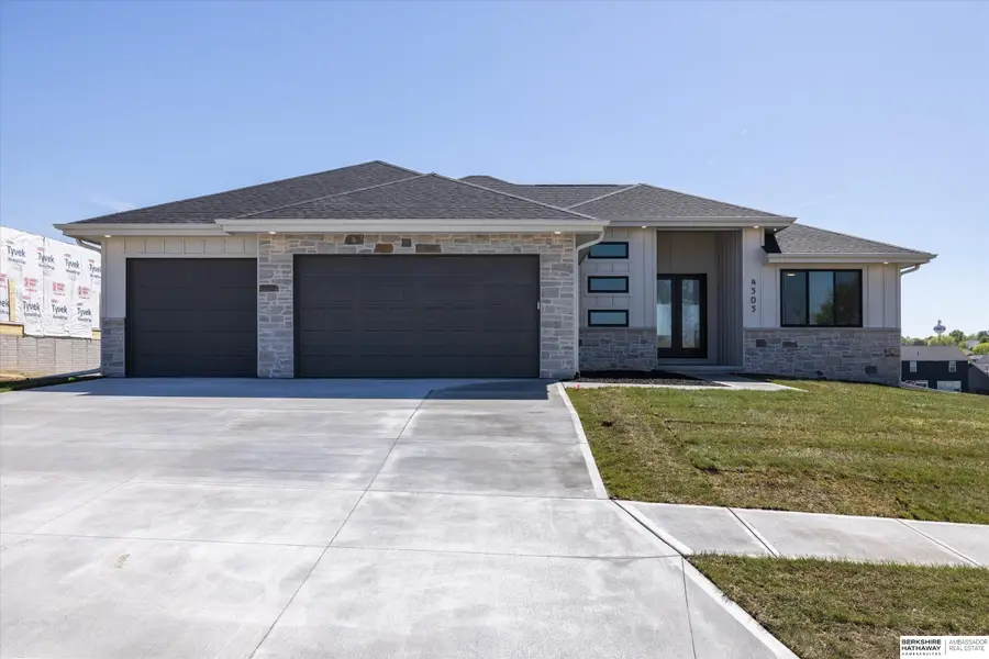 4505 N 213th Street, Omaha, NE 68022 - #2