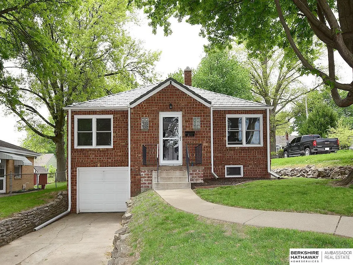 3911 Castelar Street, Omaha, NE 68105 - #1