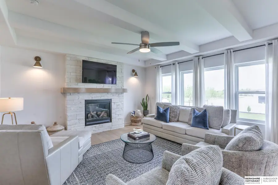 10256 Freeboard Drive, Papillion, NE 68046 - #2