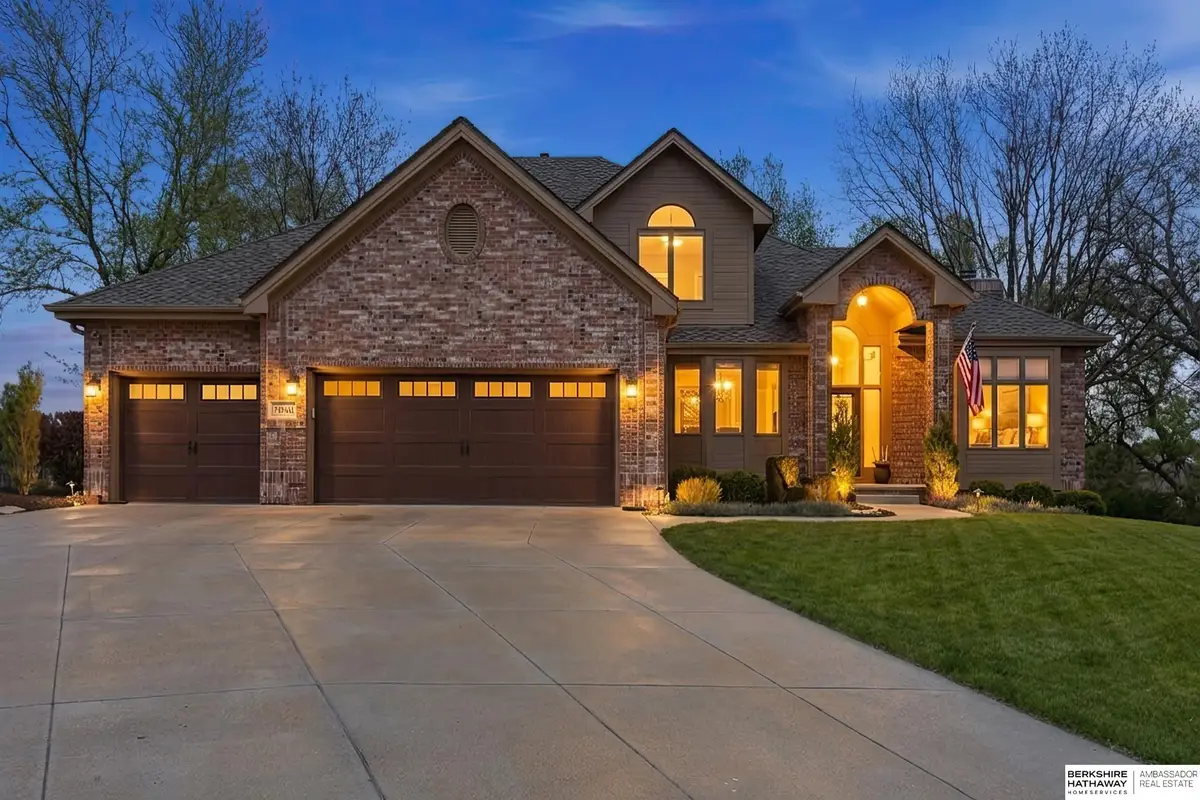 17002 T Street, Omaha, NE 68135 - #1