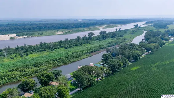4879 Lake Shore Drive, Tekamah, NE 68061