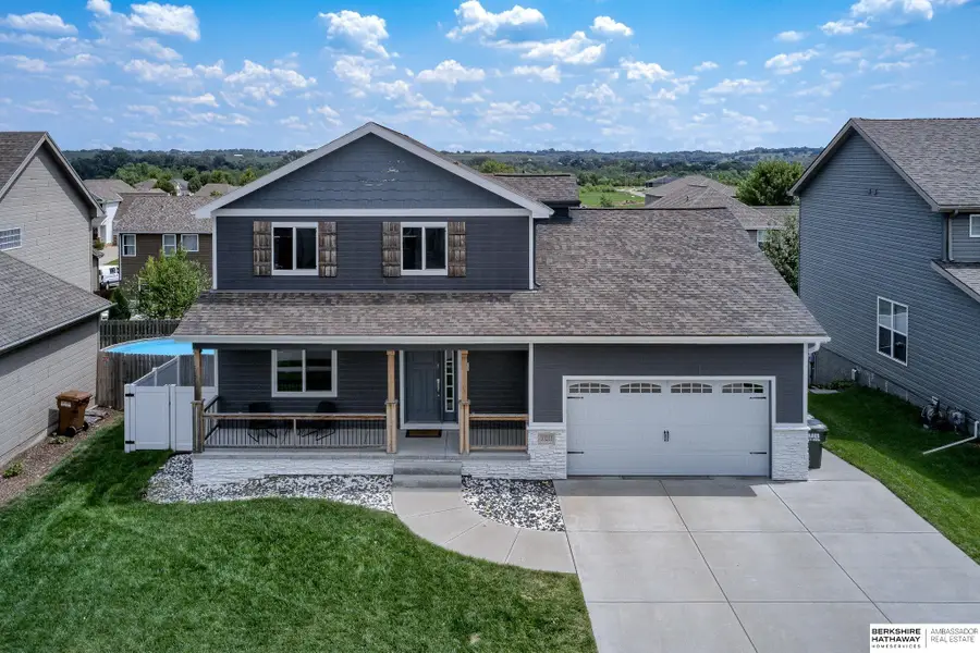 10213 N 152nd Avenue, Bennington, NE 68007 - #2
