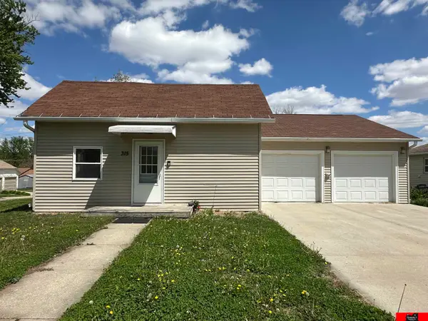 315 N Osborn Street, Oakland, NE 68045