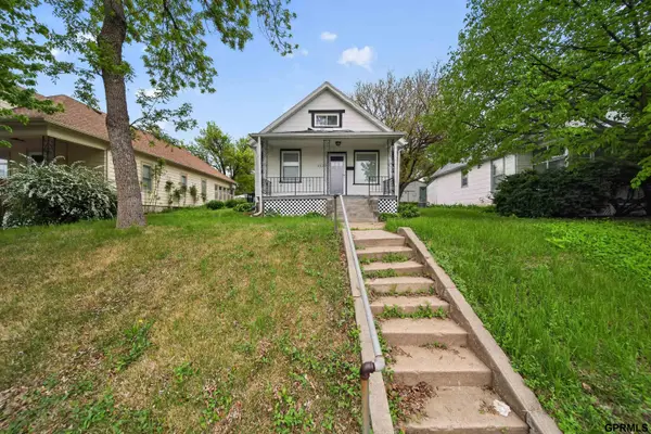2523 N 65th Street, Omaha, NE 68104