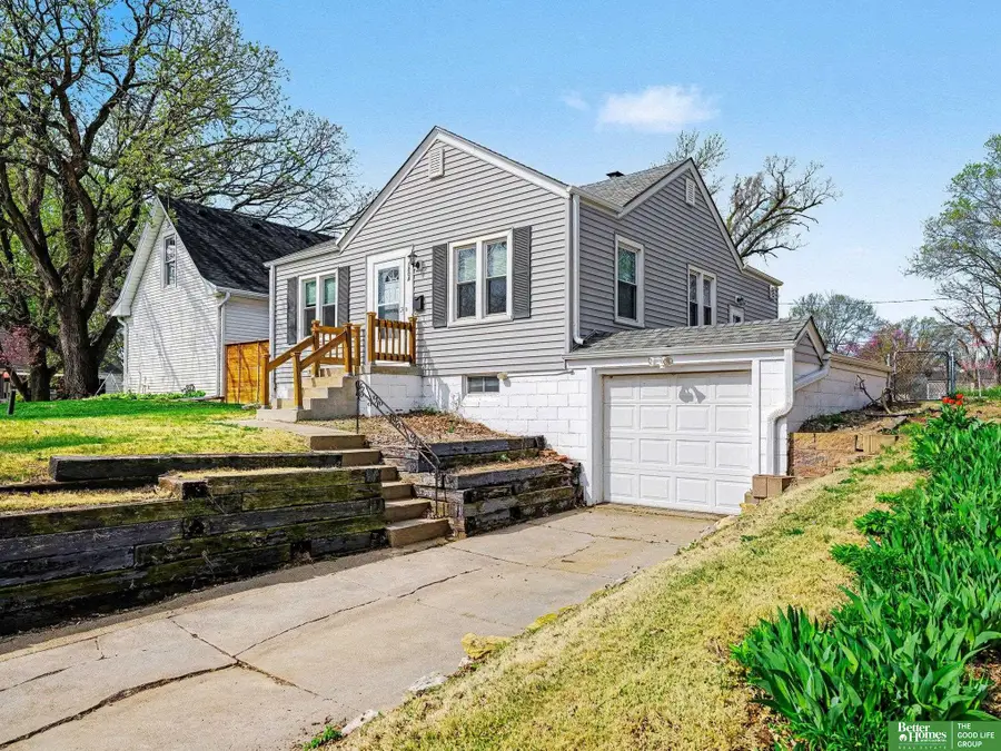 1804 N 48 Avenue, Omaha, NE 68104 - #2